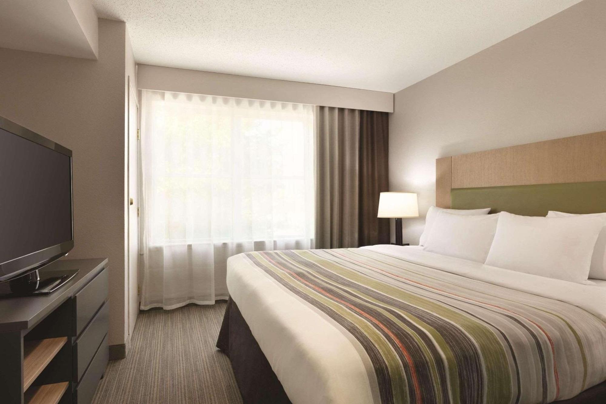 Country Inn & Suites By Radisson, Washington, Dc East - Capitol Heights, Md Exterior photo